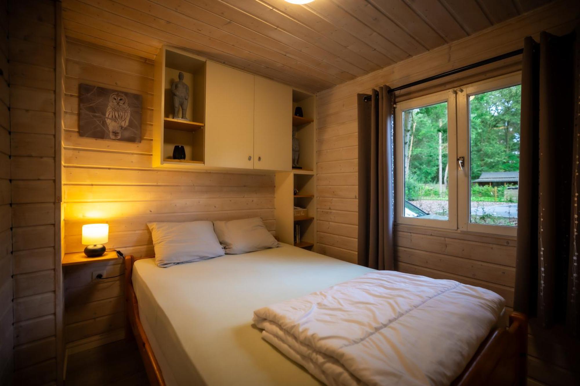 Chalet de bosuil Zutendaal Extérieur photo